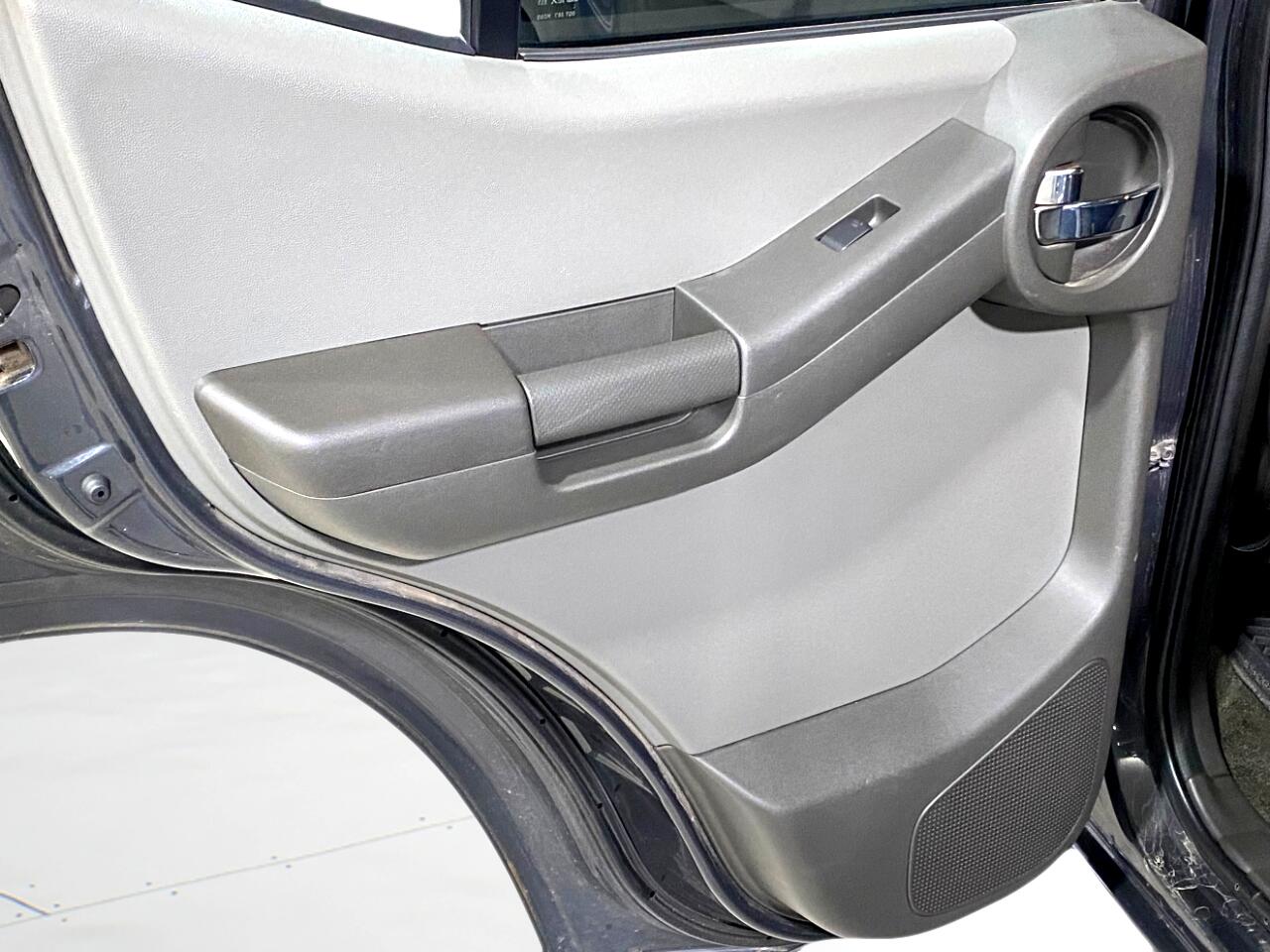 Nissan Xterra 4WD 4dr Auto X 2015