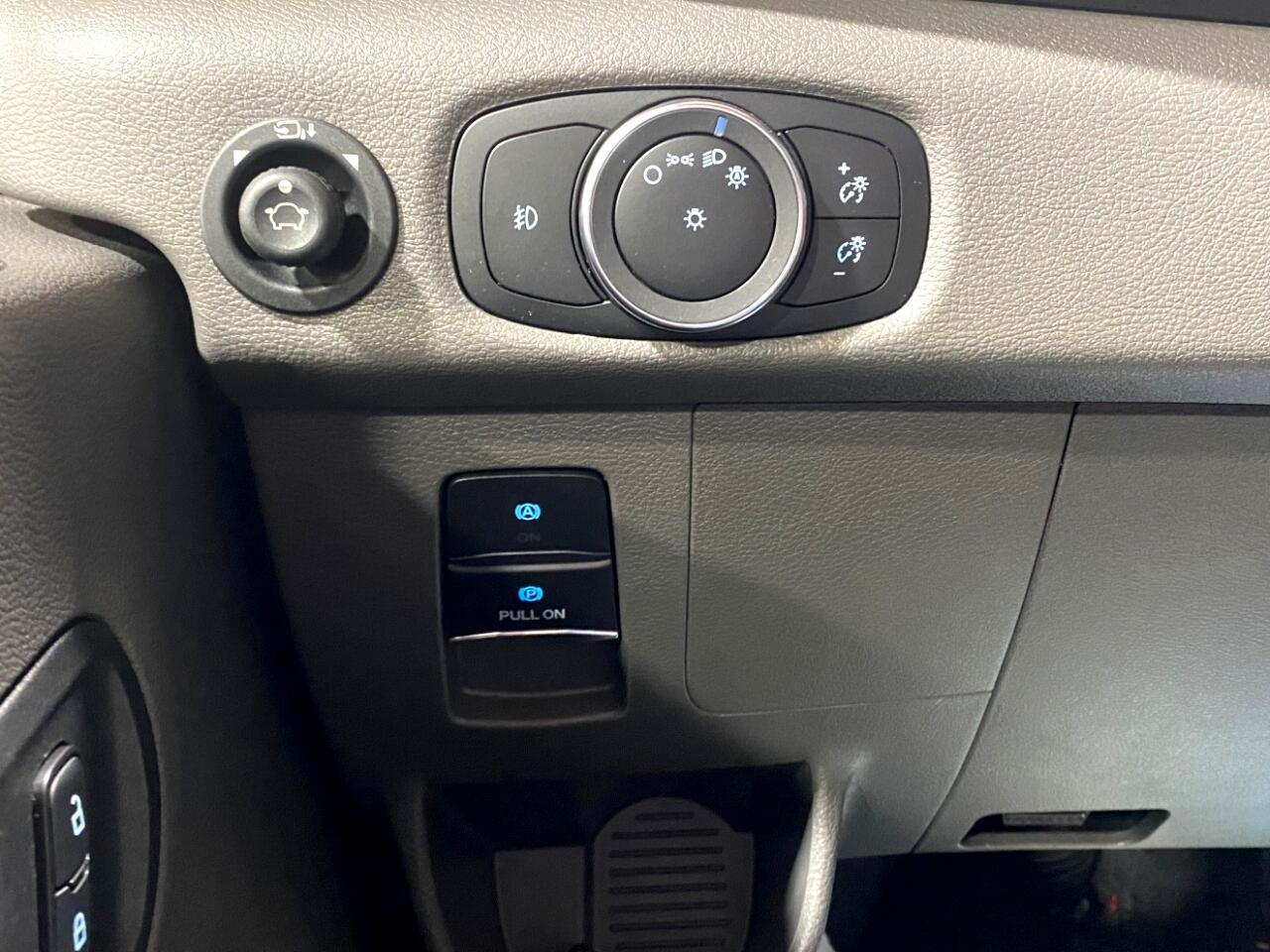 Ford Transit 350 Wagon Low Roof XL w/Sliding Pass. 148-in. WB 2021