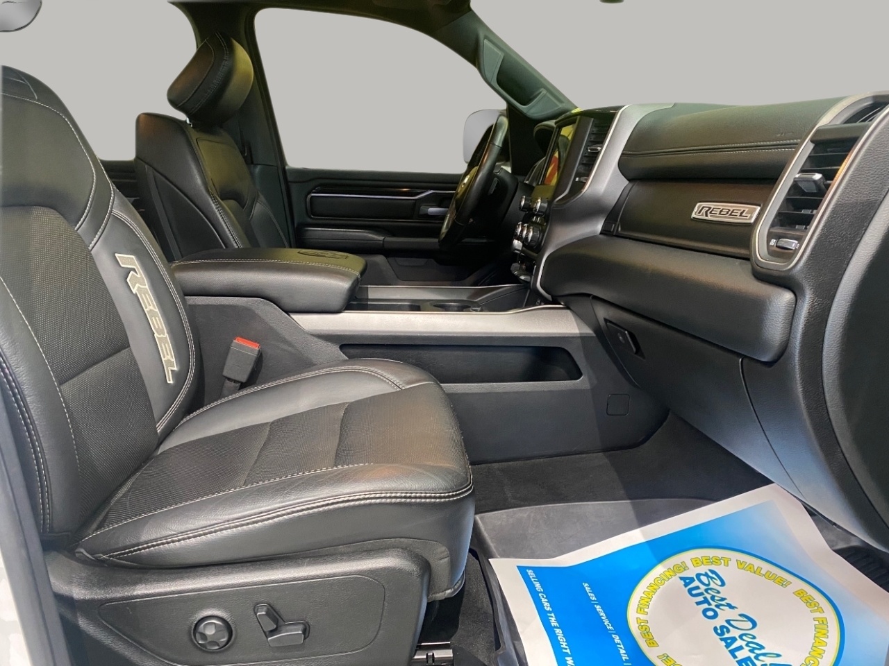 RAM 1500 Rebel Crew Cab SB 4WD 2020