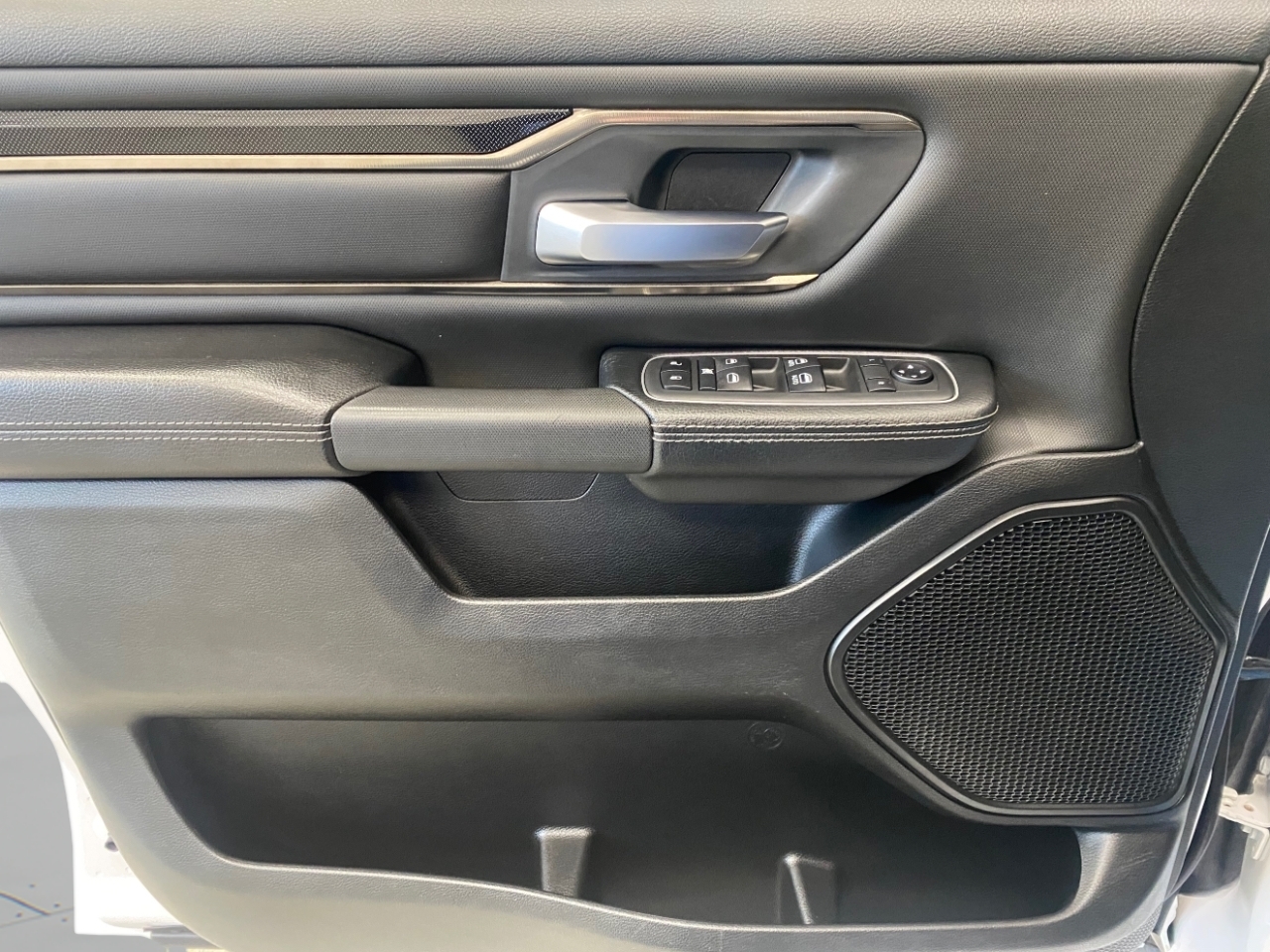 RAM 1500 Rebel Crew Cab SB 4WD 2020