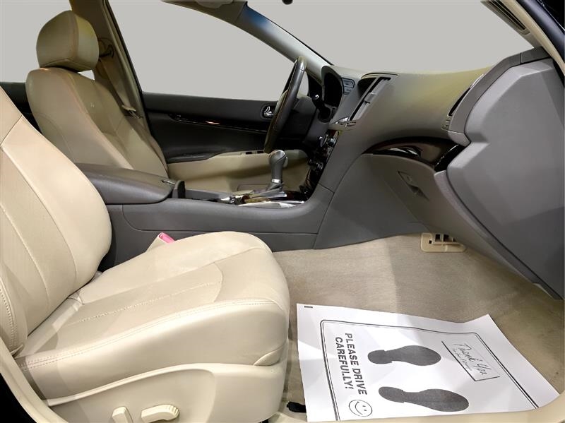 Infiniti G Sedan 37x AWD 2013