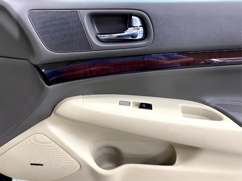 Infiniti G Sedan 37x AWD 2013