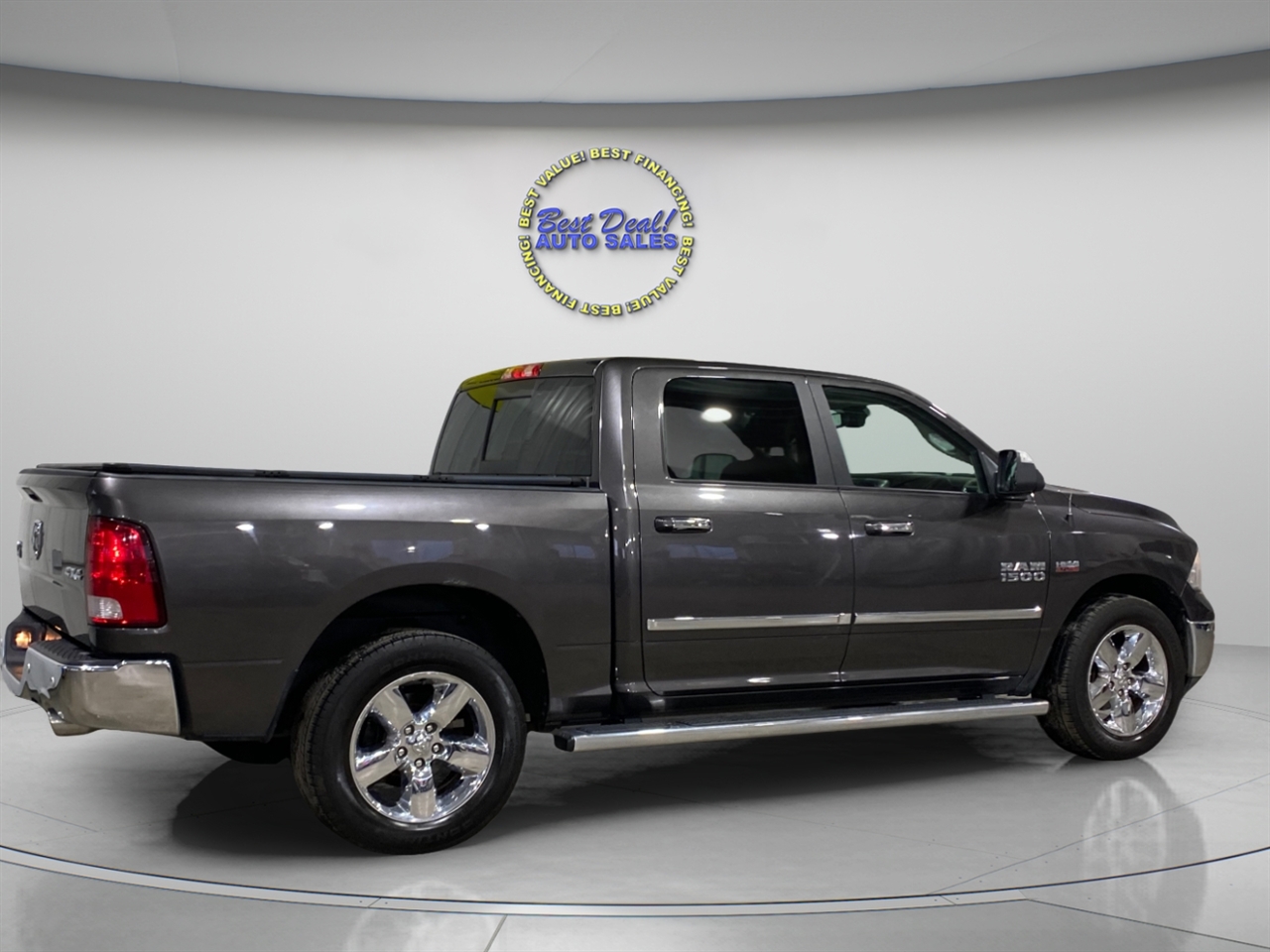 RAM 1500 Big Horn Crew Cab 4WD 2017