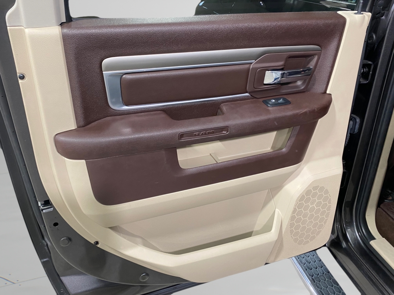 RAM 1500 Big Horn Crew Cab 4WD 2017