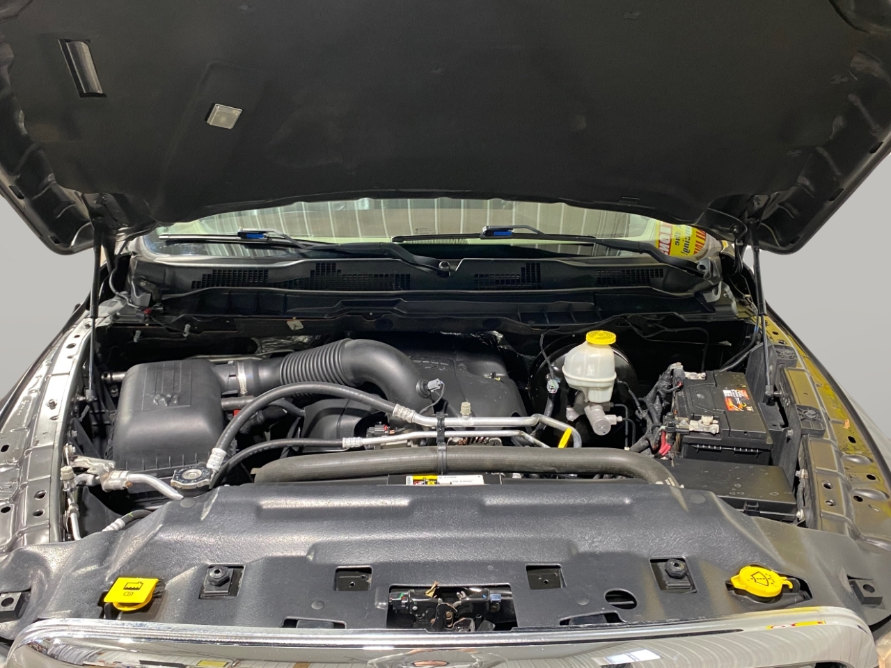 RAM 1500 Big Horn Crew Cab 4WD 2017