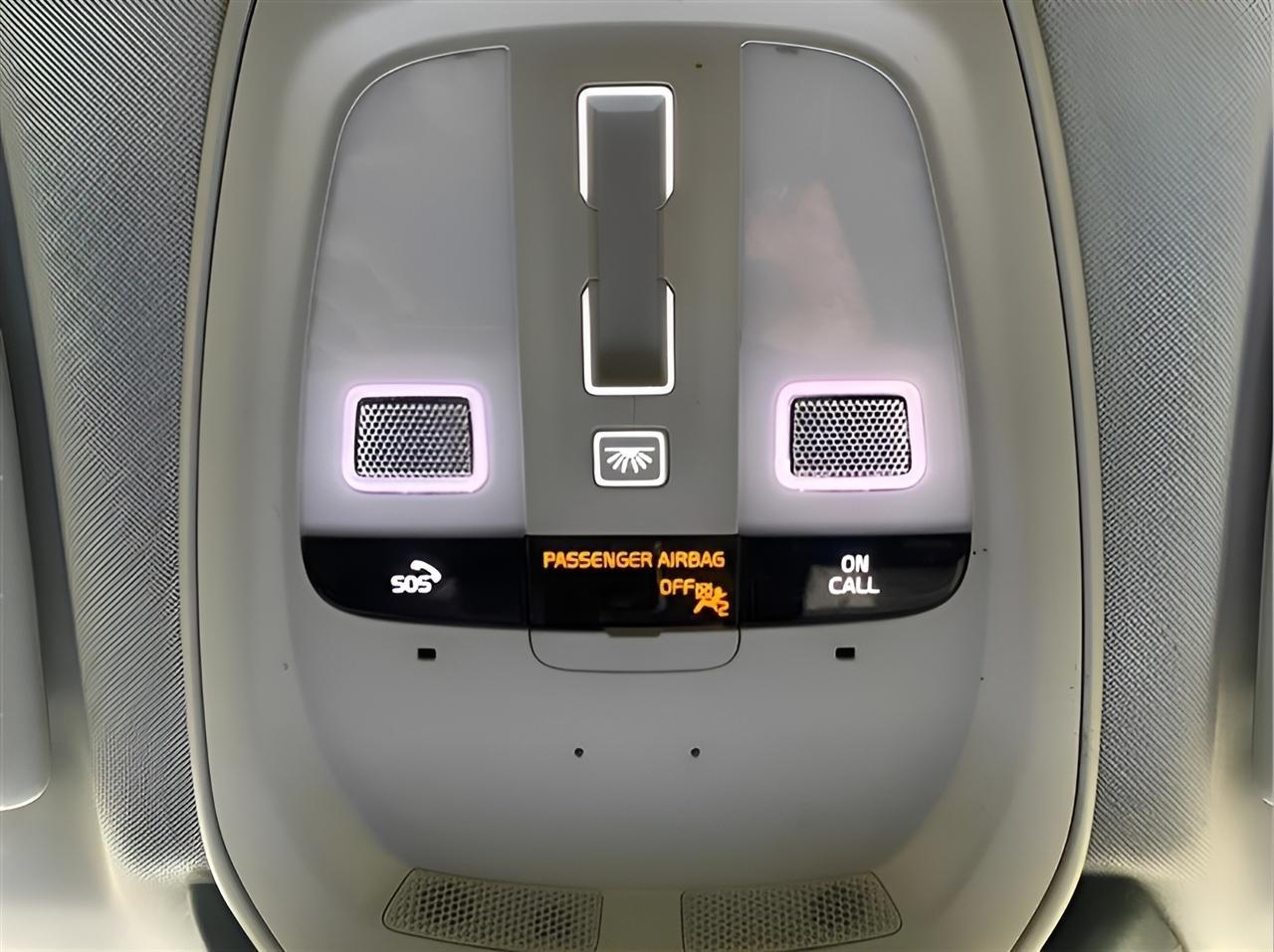 Volvo XC60 T8 Momentum Hybrid AWD 2022