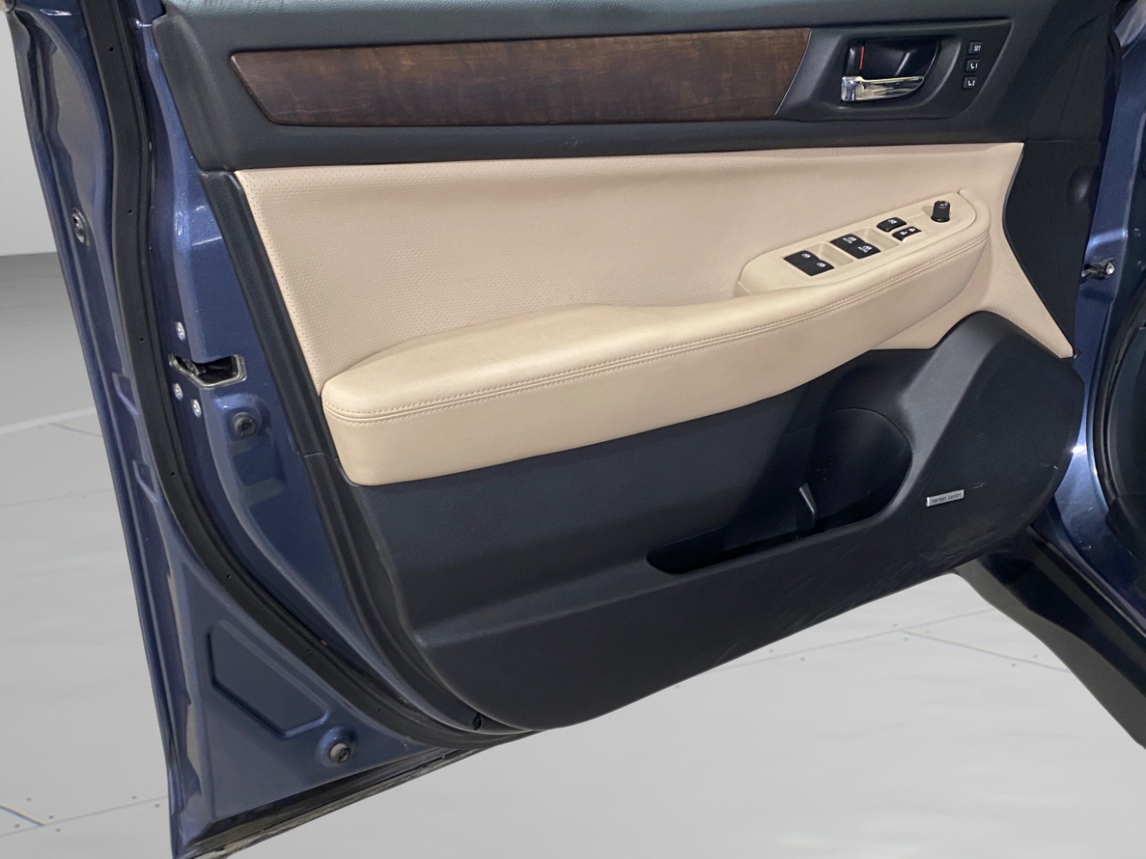 Subaru Outback 2.5i Limited 2015