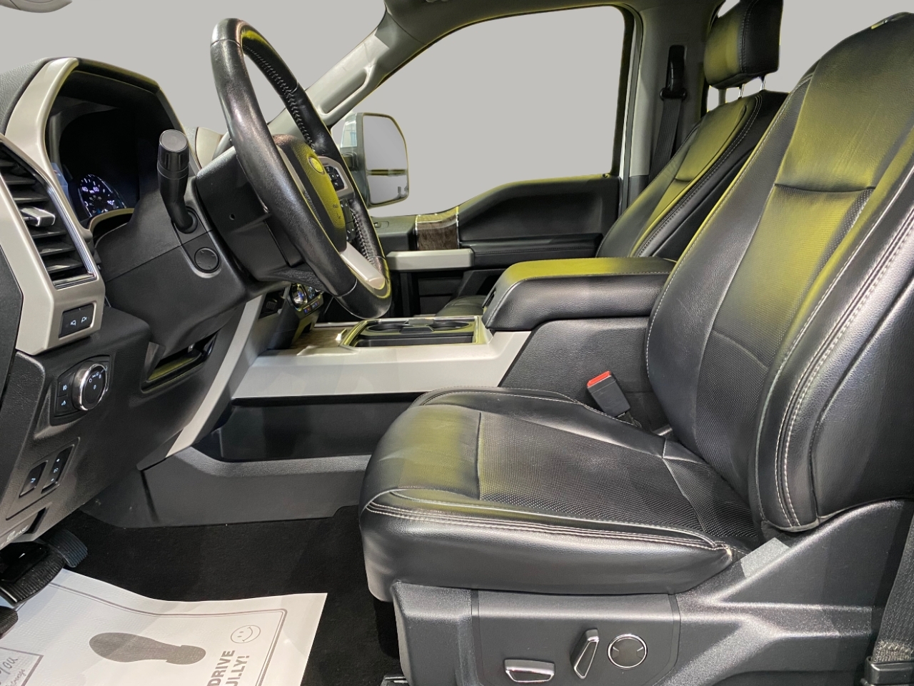 Ford F-350 SD Lariat Crew Cab SWB 4WD 2019