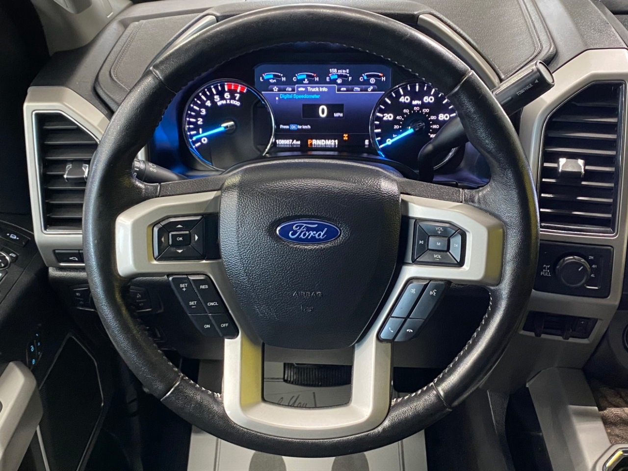 Ford F-350 SD Lariat Crew Cab SWB 4WD 2019