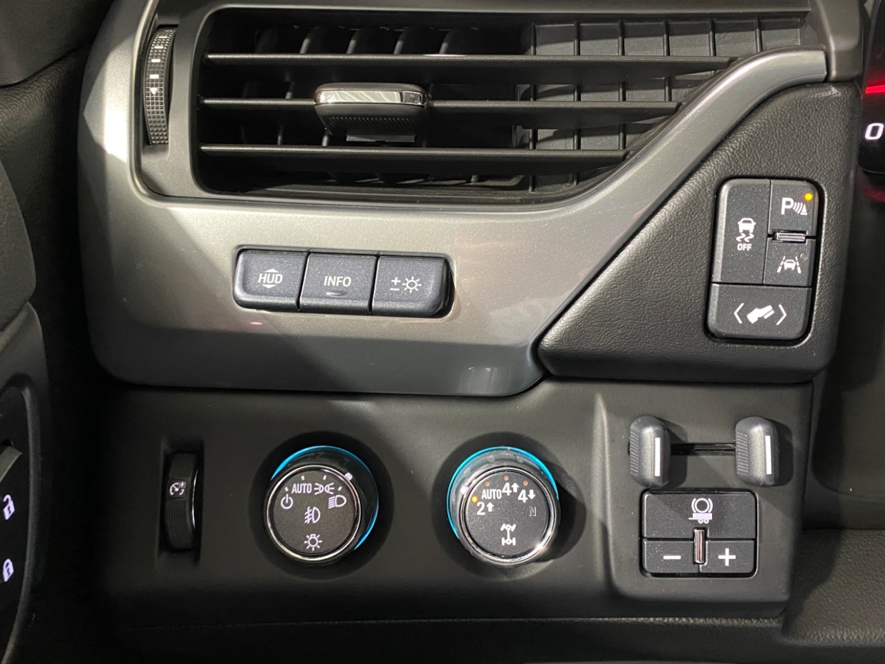 Chevrolet Tahoe Premier 4WD 2019