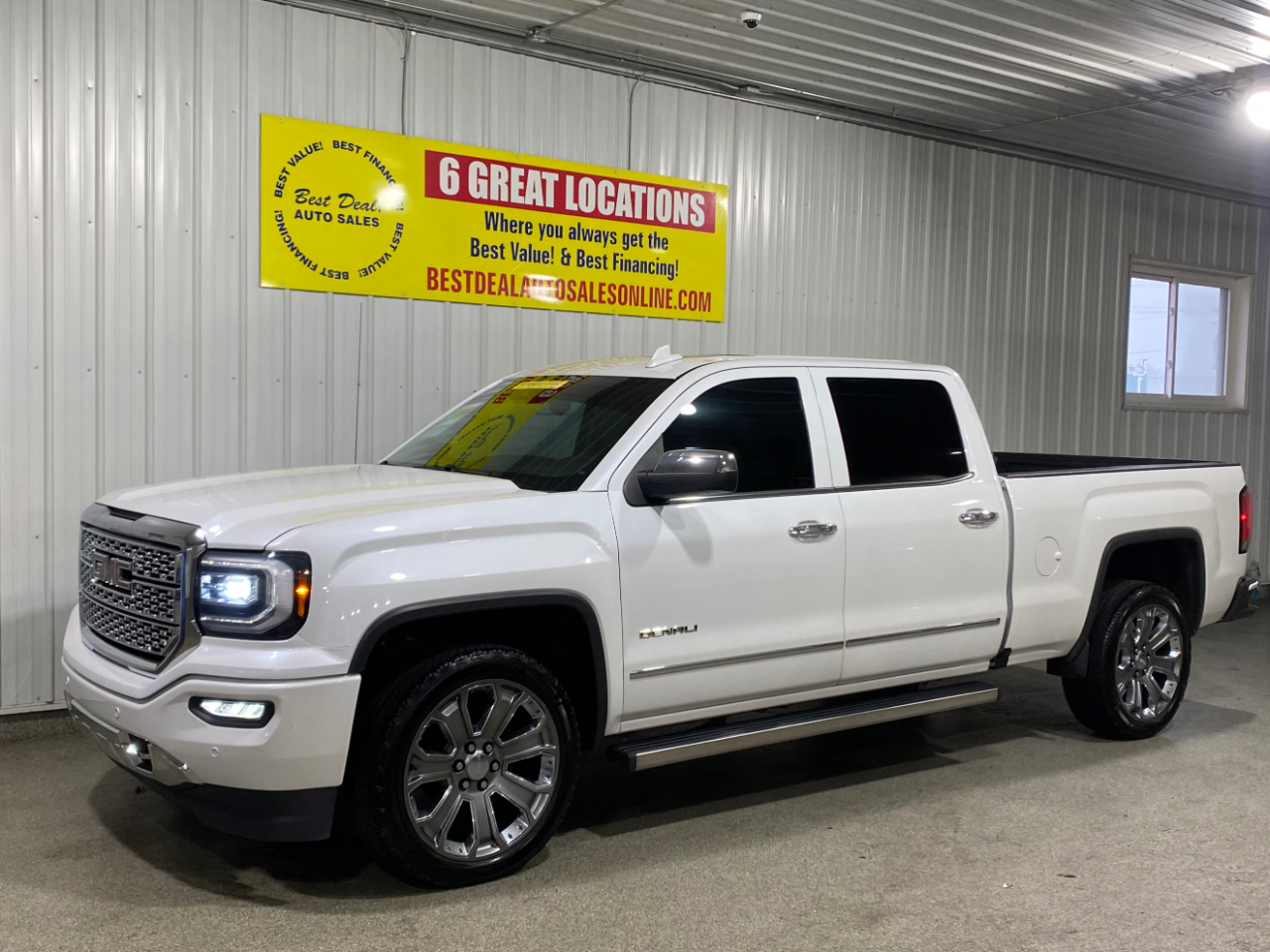 2016 GMC Sierra 1500 Denali Crew Cab Long Box 4WD