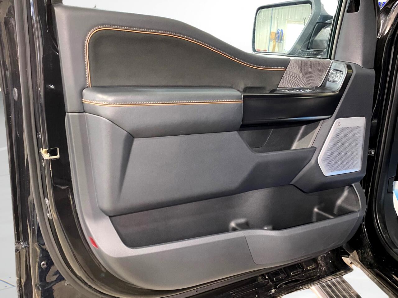 Ford F-150 Platinum SuperCrew 4WD 2022