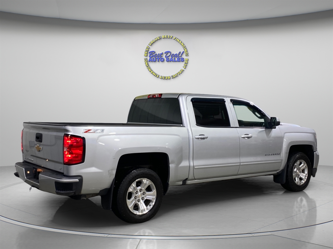 Chevrolet Silverado 1500 LT Crew Cab 4WD 2017
