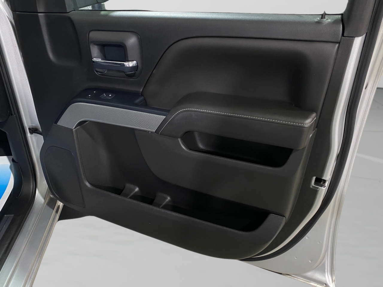 Chevrolet Silverado 1500 LT Crew Cab 4WD 2017