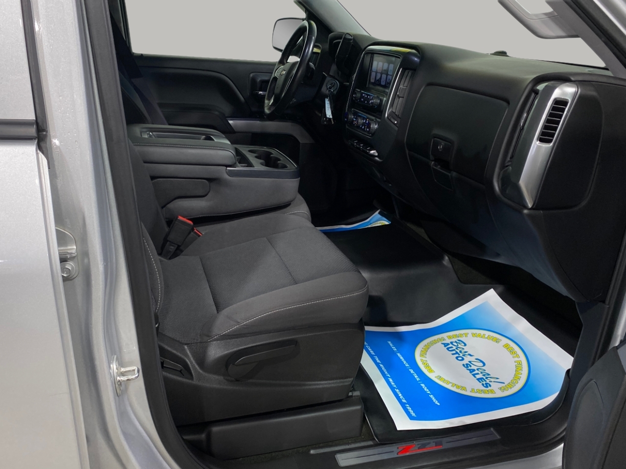 Chevrolet Silverado 1500 LT Crew Cab 4WD 2017