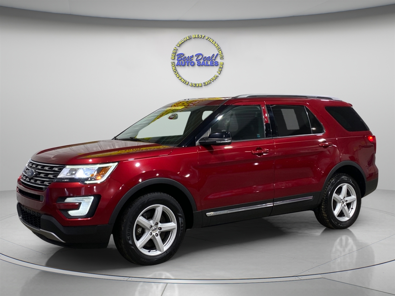 2017 Ford Explorer XLT's photo