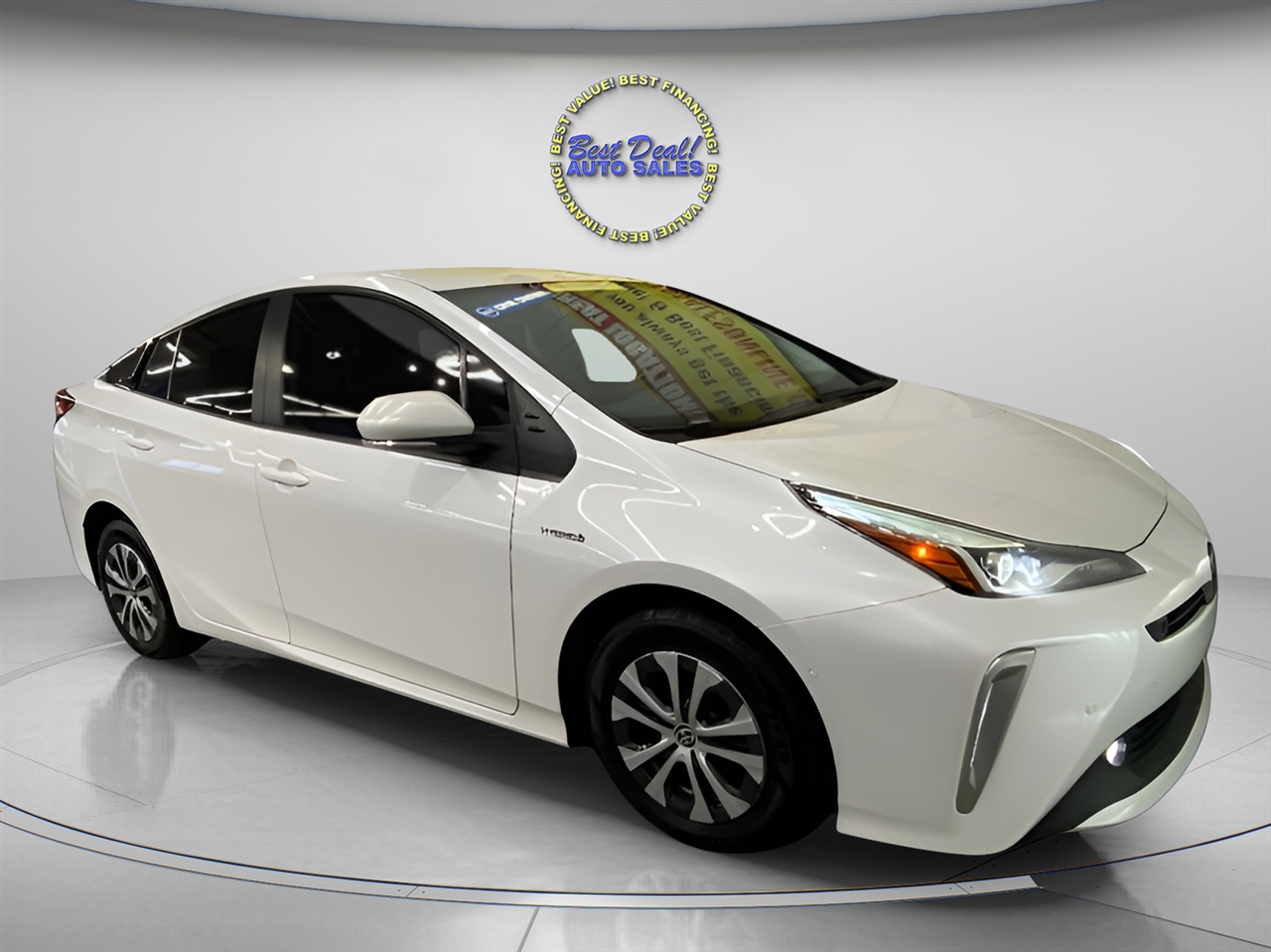 Toyota Prius LE AWD-e 2022