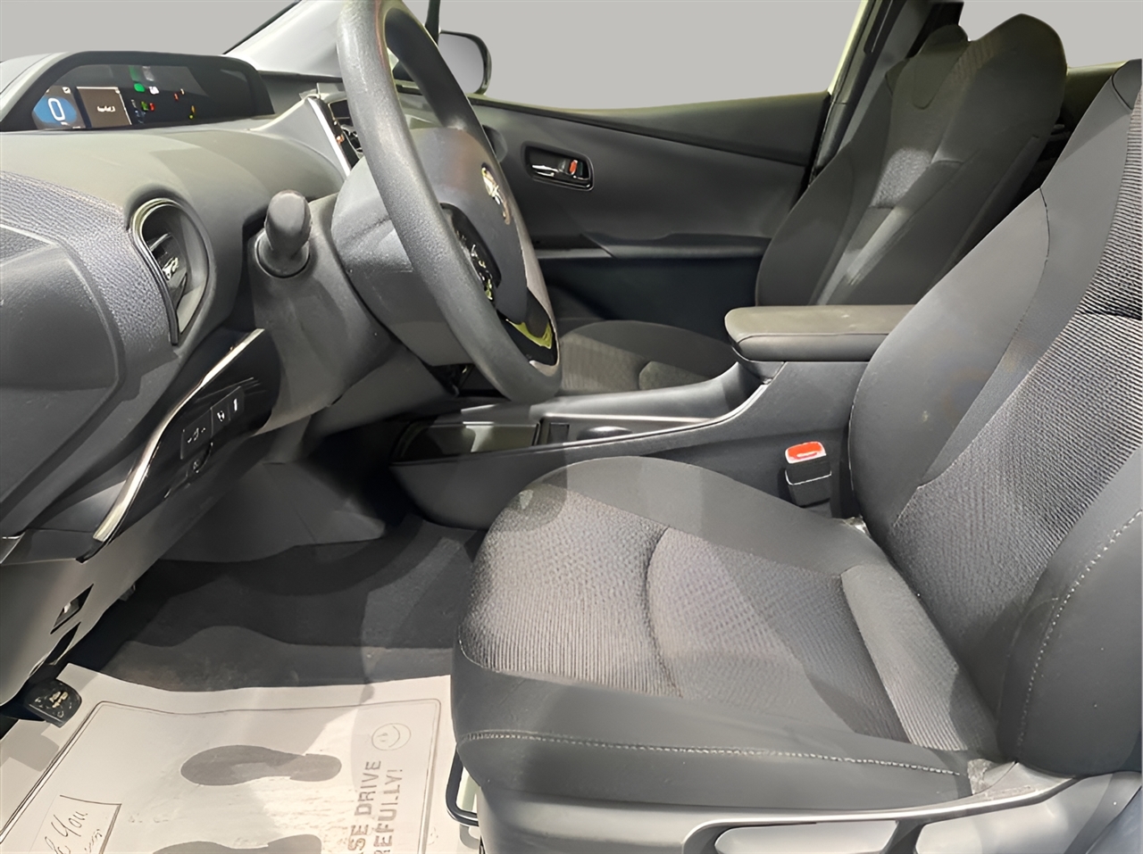 Toyota Prius LE AWD-e 2022