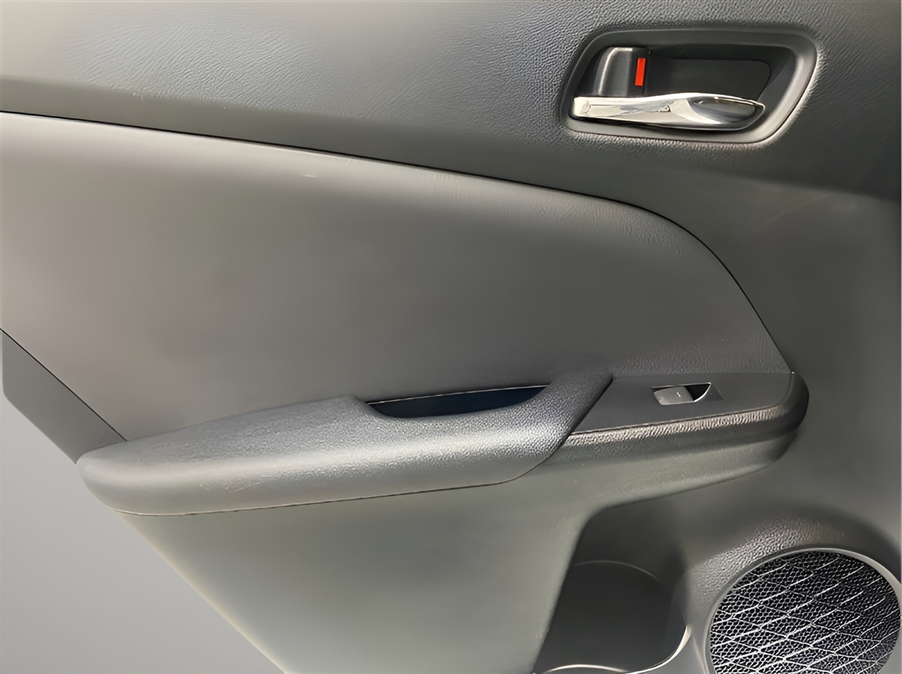 Toyota Prius LE AWD-e 2022