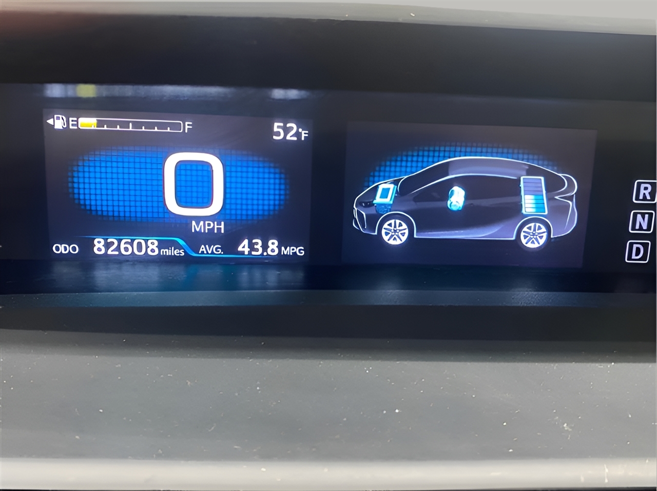 Toyota Prius LE AWD-e 2022