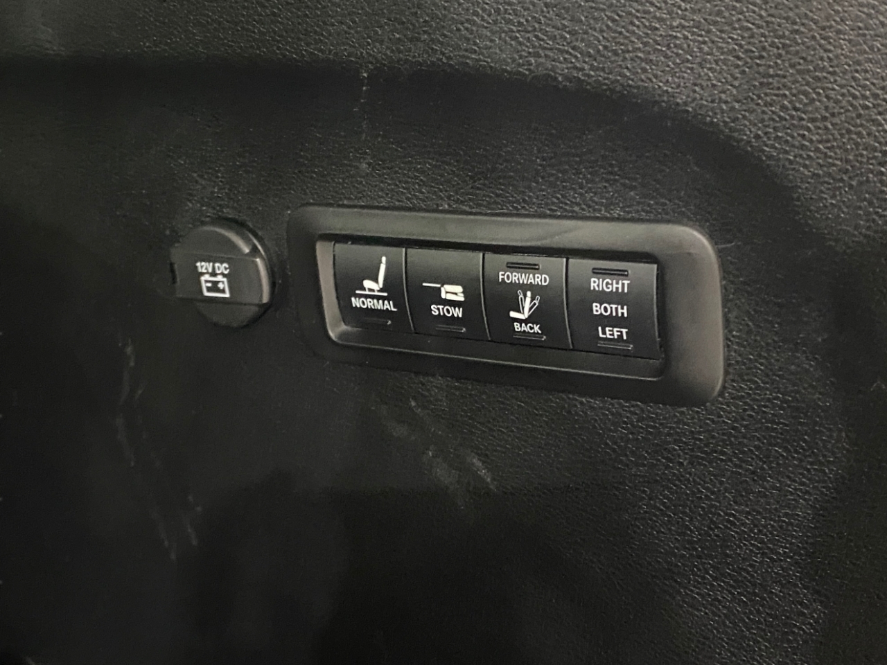 Chrysler Pacifica Limited 2020