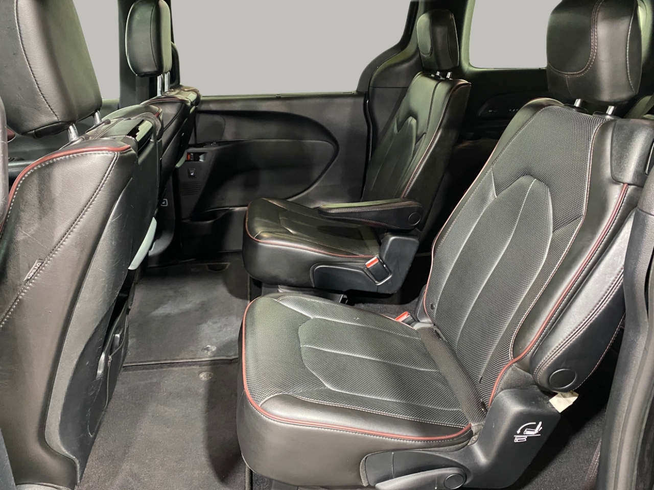 Chrysler Pacifica Limited 2020