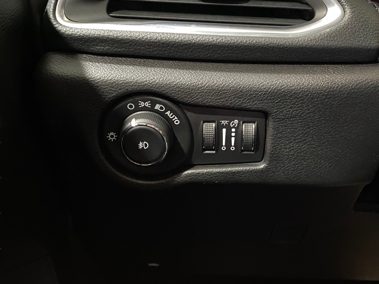 Chrysler Pacifica Limited 2020