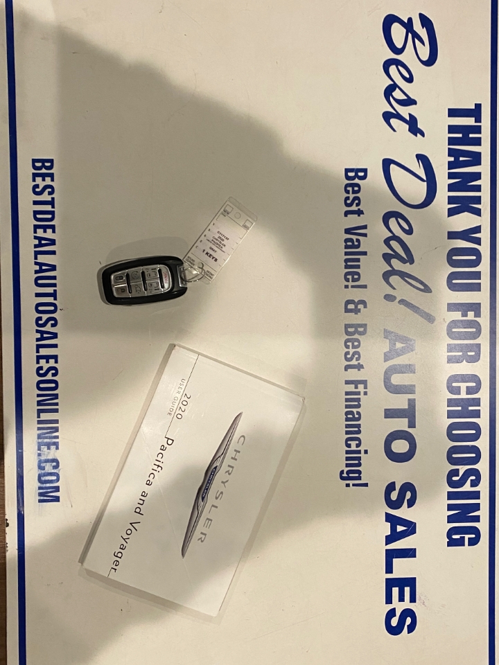 Chrysler Pacifica Limited 2020