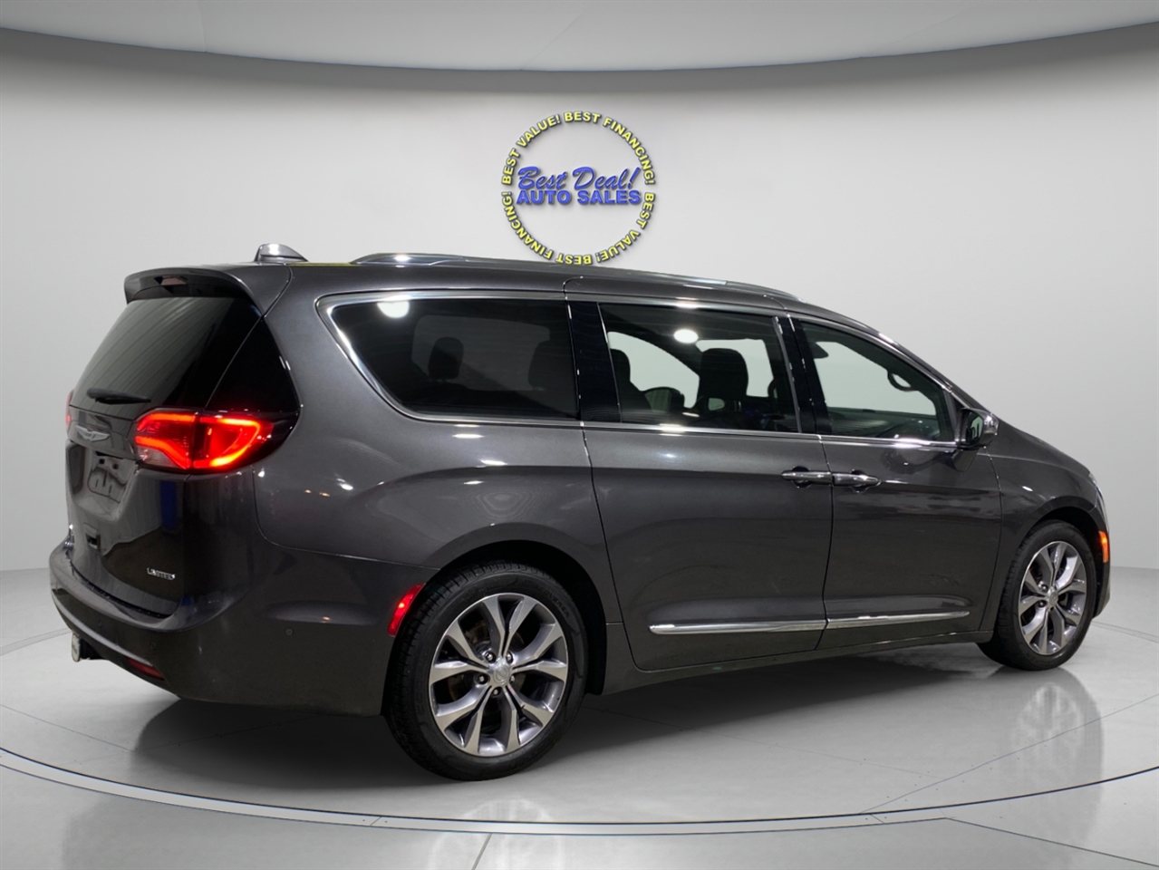 Chrysler Pacifica Limited 2020