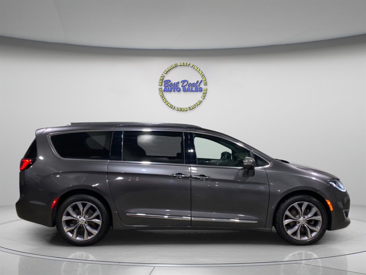 Chrysler Pacifica Limited 2020