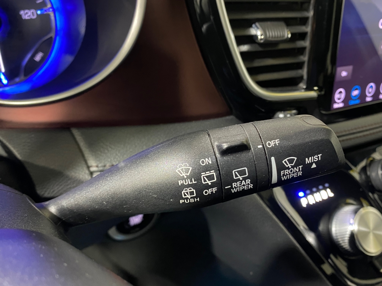 Chrysler Pacifica Limited 2020