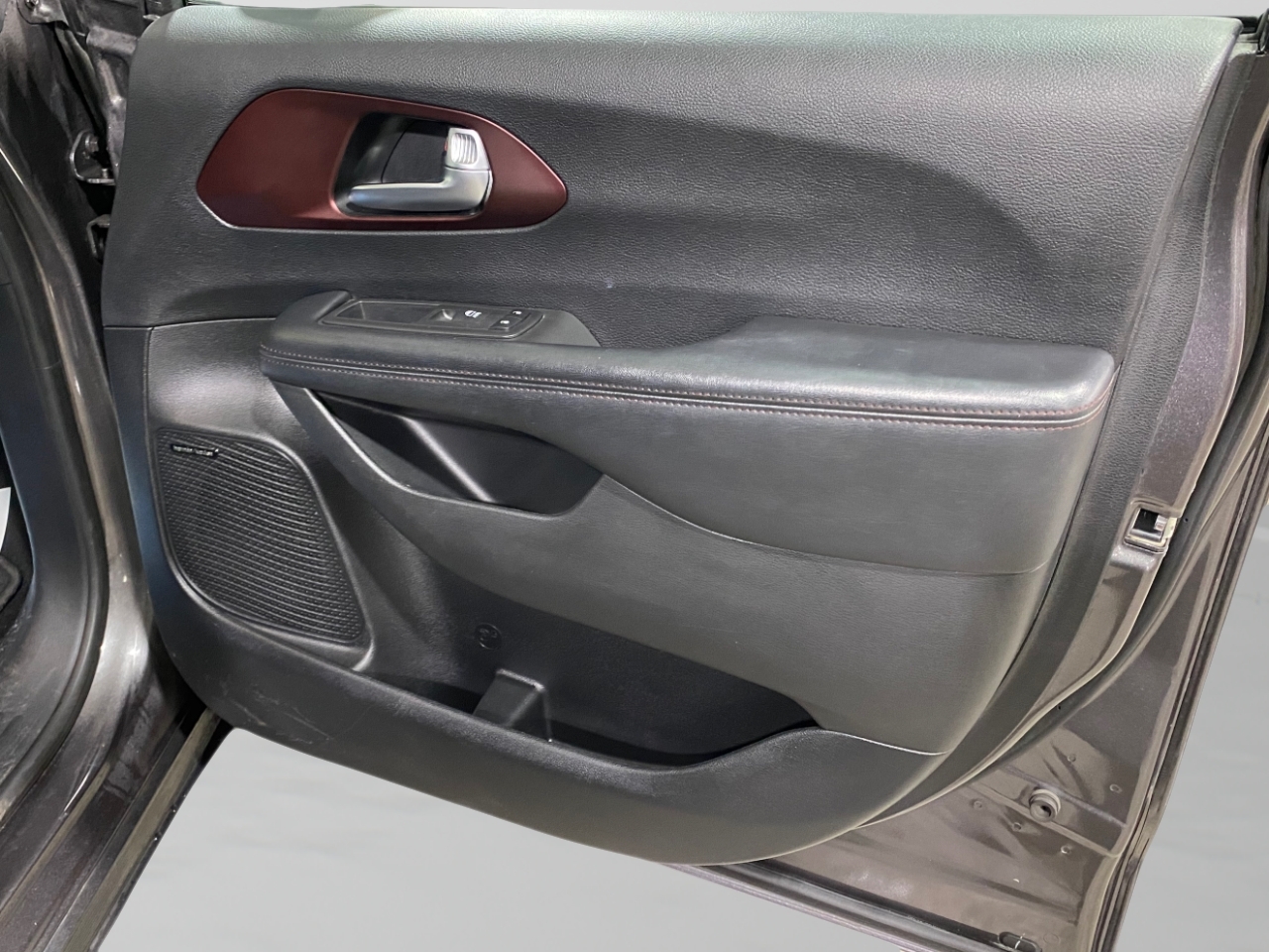 Chrysler Pacifica Limited 2020