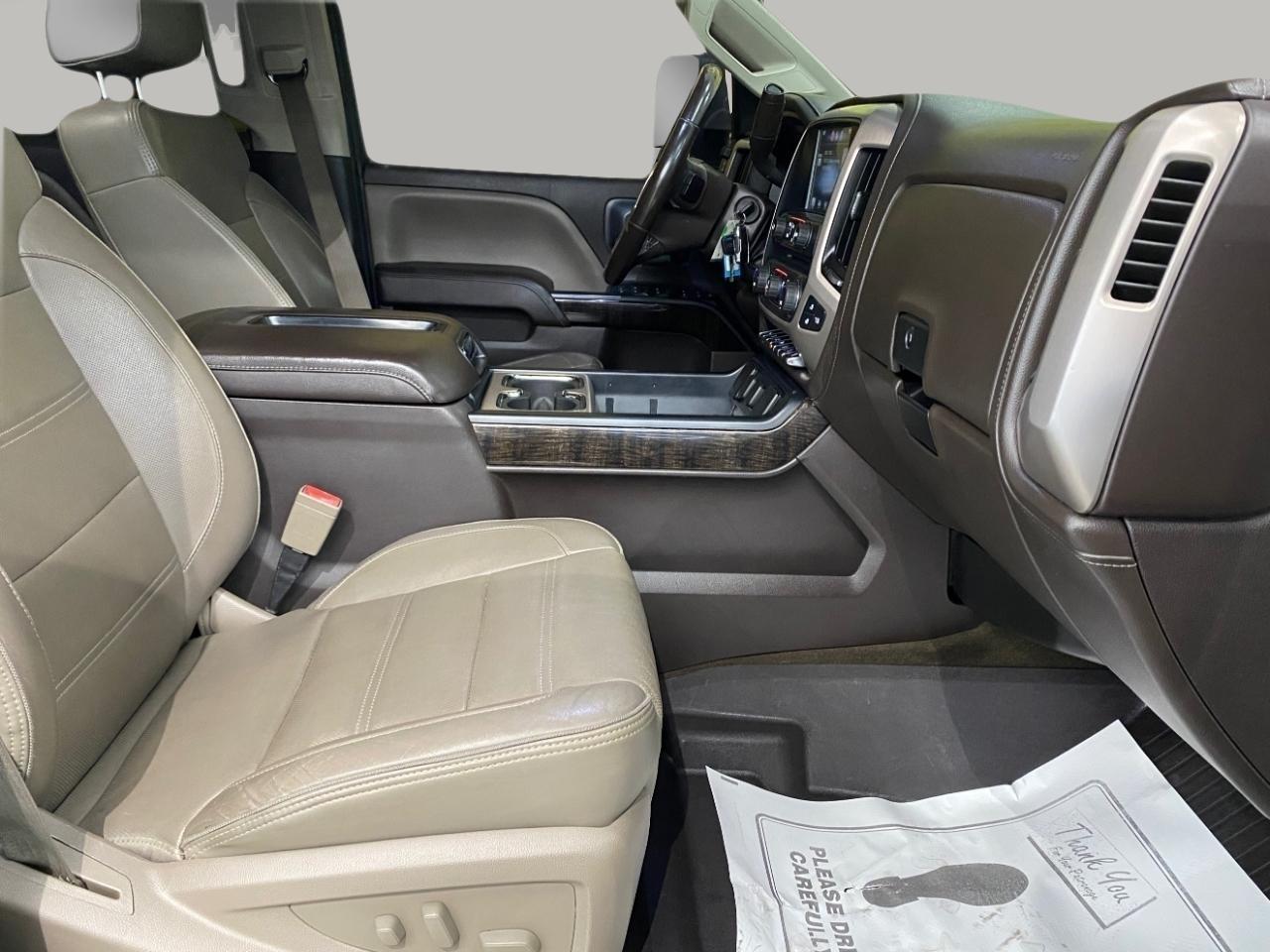 GMC Sierra 2500HD Denali Crew Cab 4WD 2015