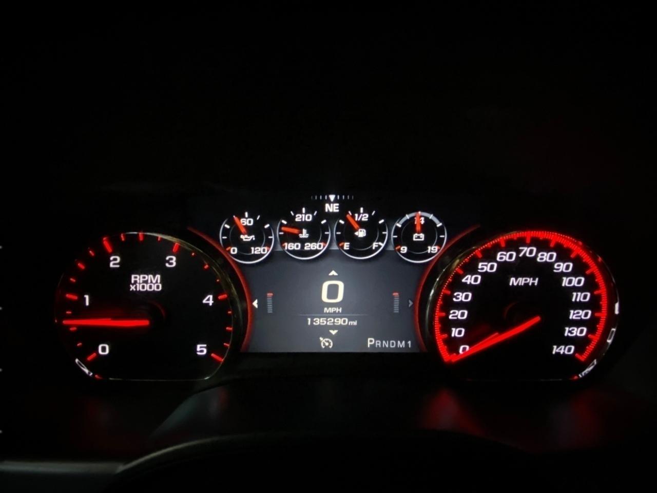 GMC Sierra 2500HD Denali Crew Cab 4WD 2015