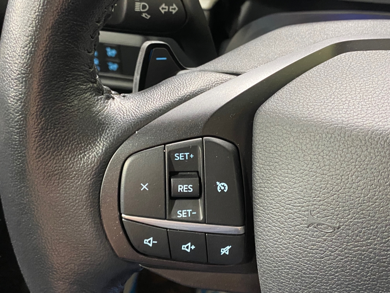 Ford Explorer XLT AWD 2020