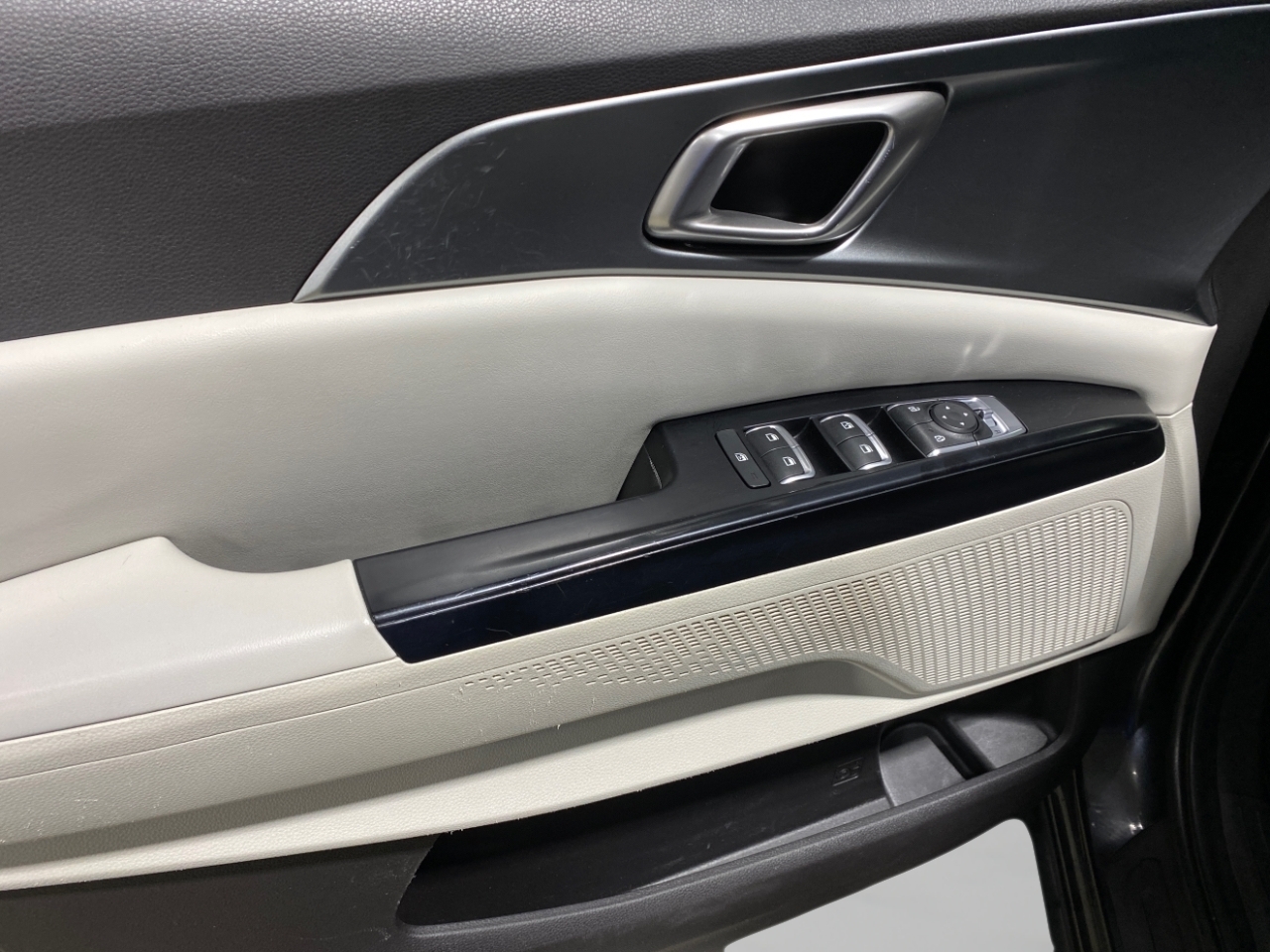 Kia Carnival LX 2023