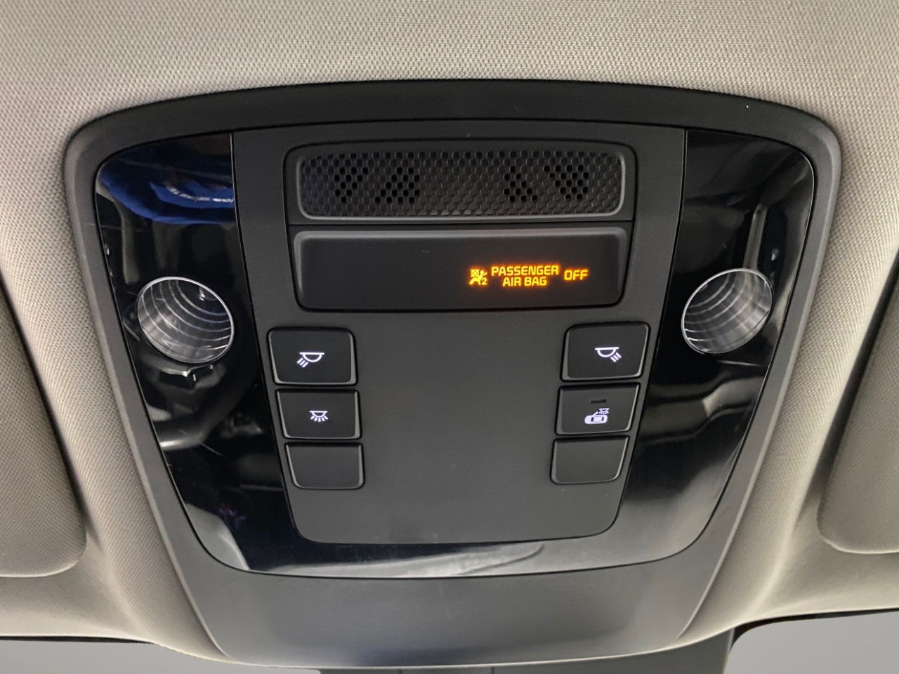 Kia Carnival LX 2023