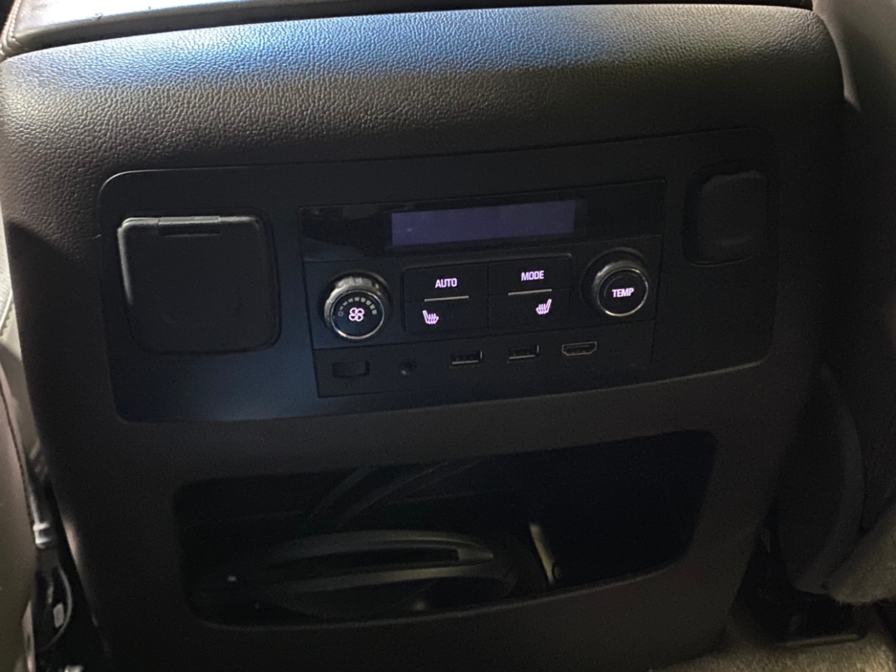 GMC Yukon Denali 4WD 2018