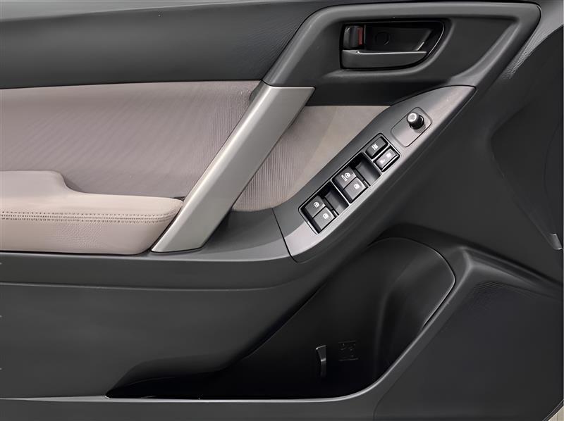 Subaru Forester 2.5i Premium 2014