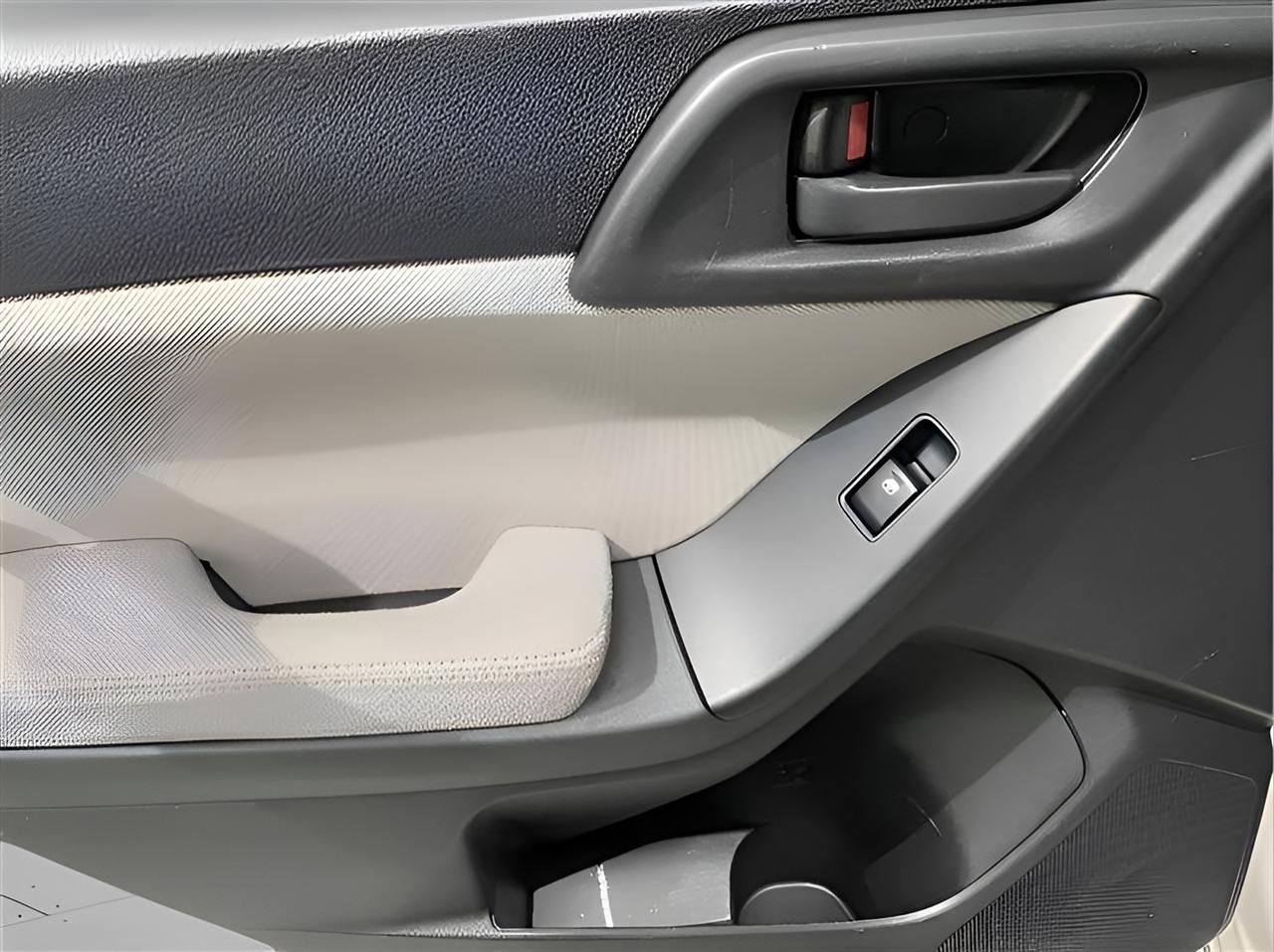 Subaru Forester 2.5i Premium 2014