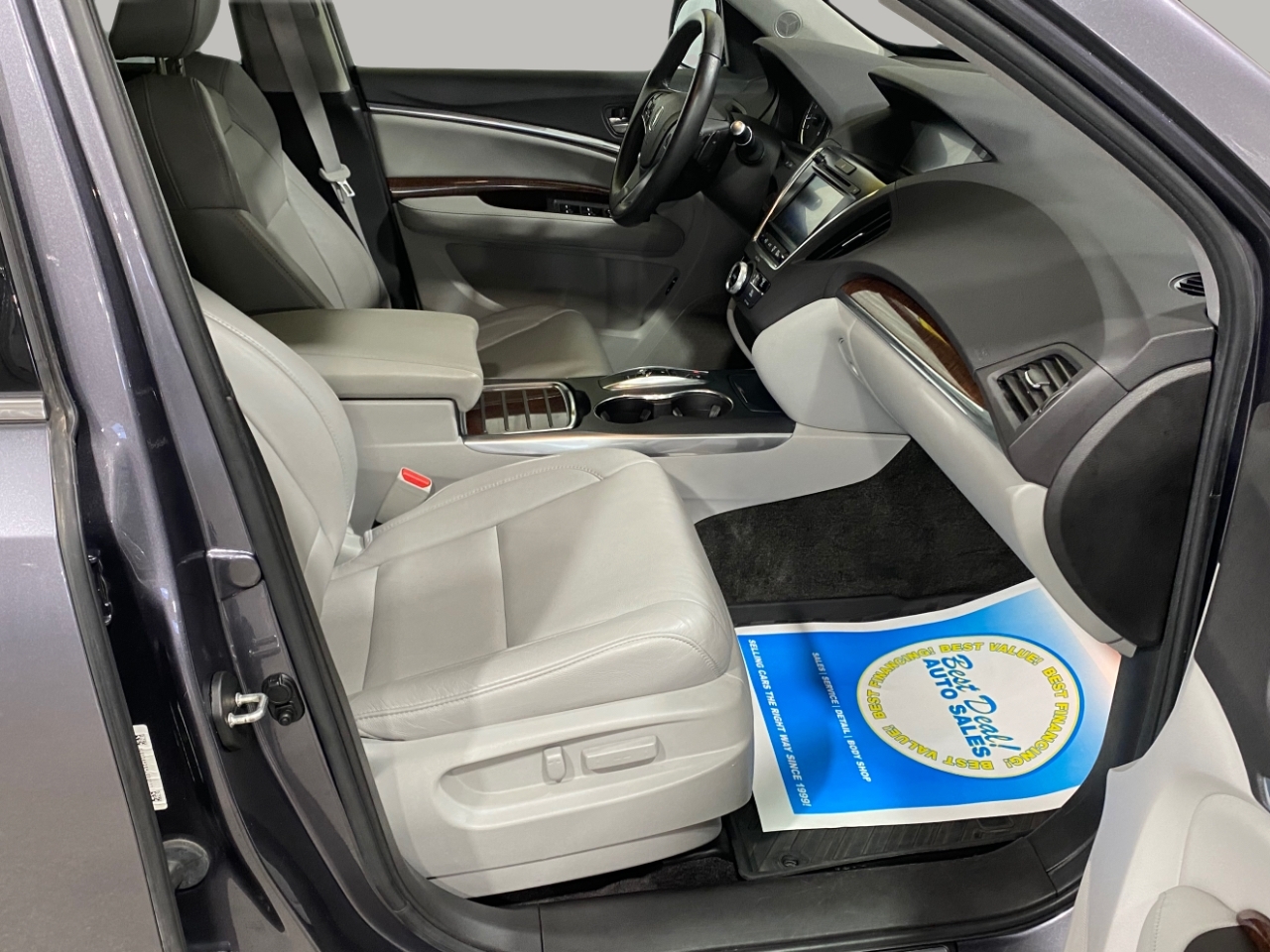 Acura MDX SH-AWD 9-Spd AT 2017