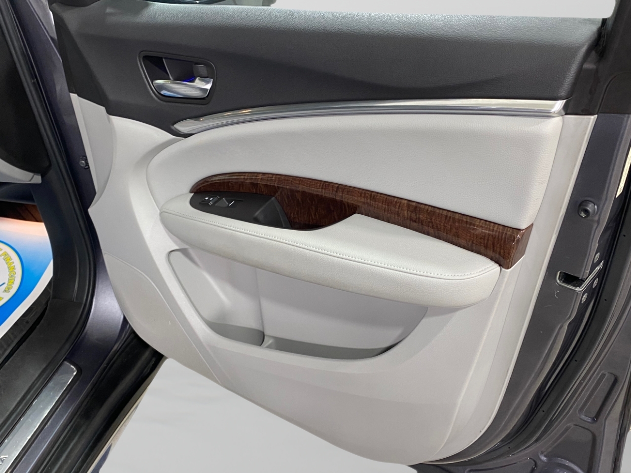 Acura MDX SH-AWD 9-Spd AT 2017