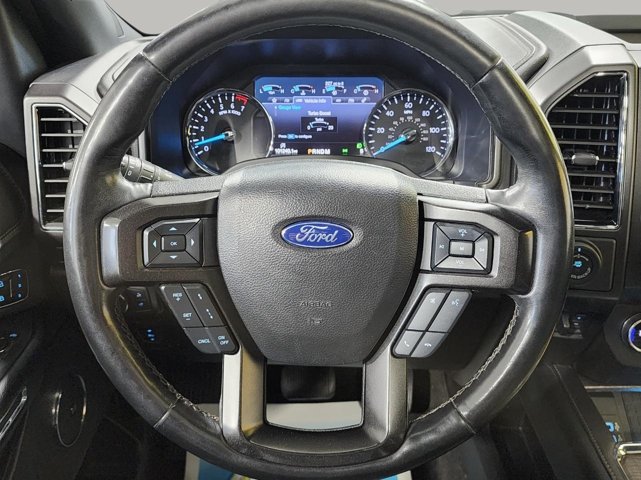 Ford Expedition  2019