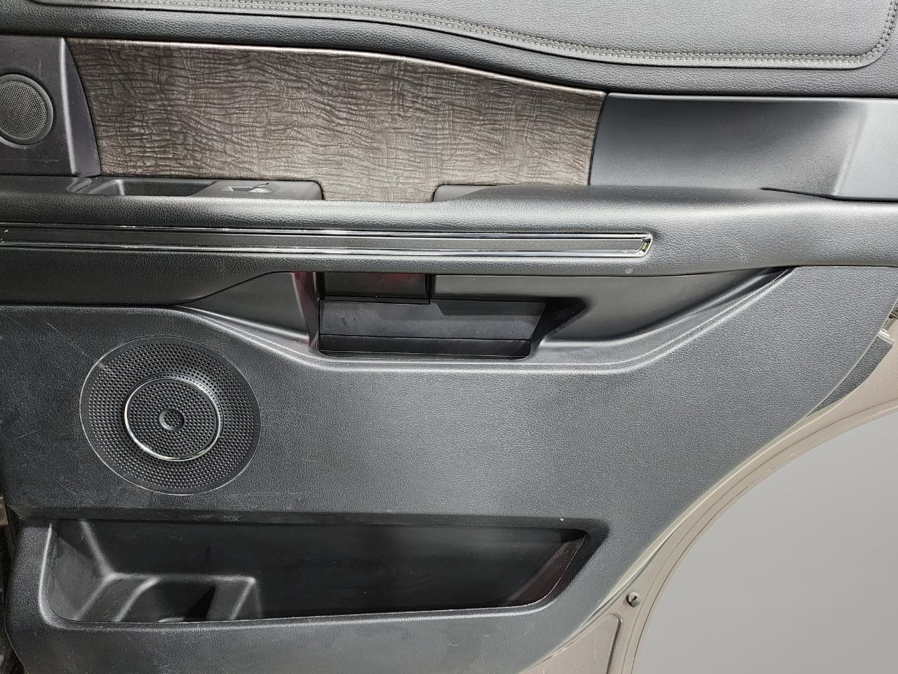 Ford Expedition  2019