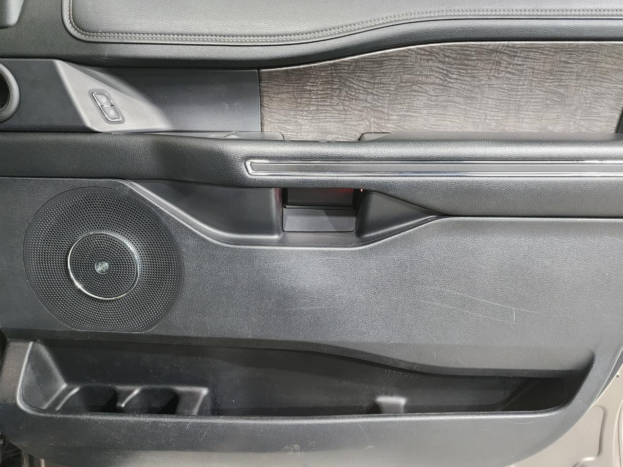 Ford Expedition  2019