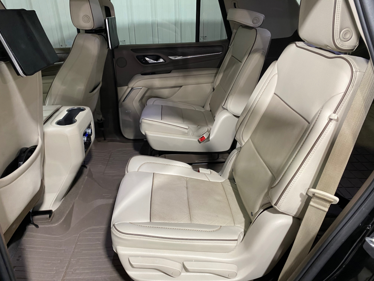 GMC Yukon Denali 4WD 2021