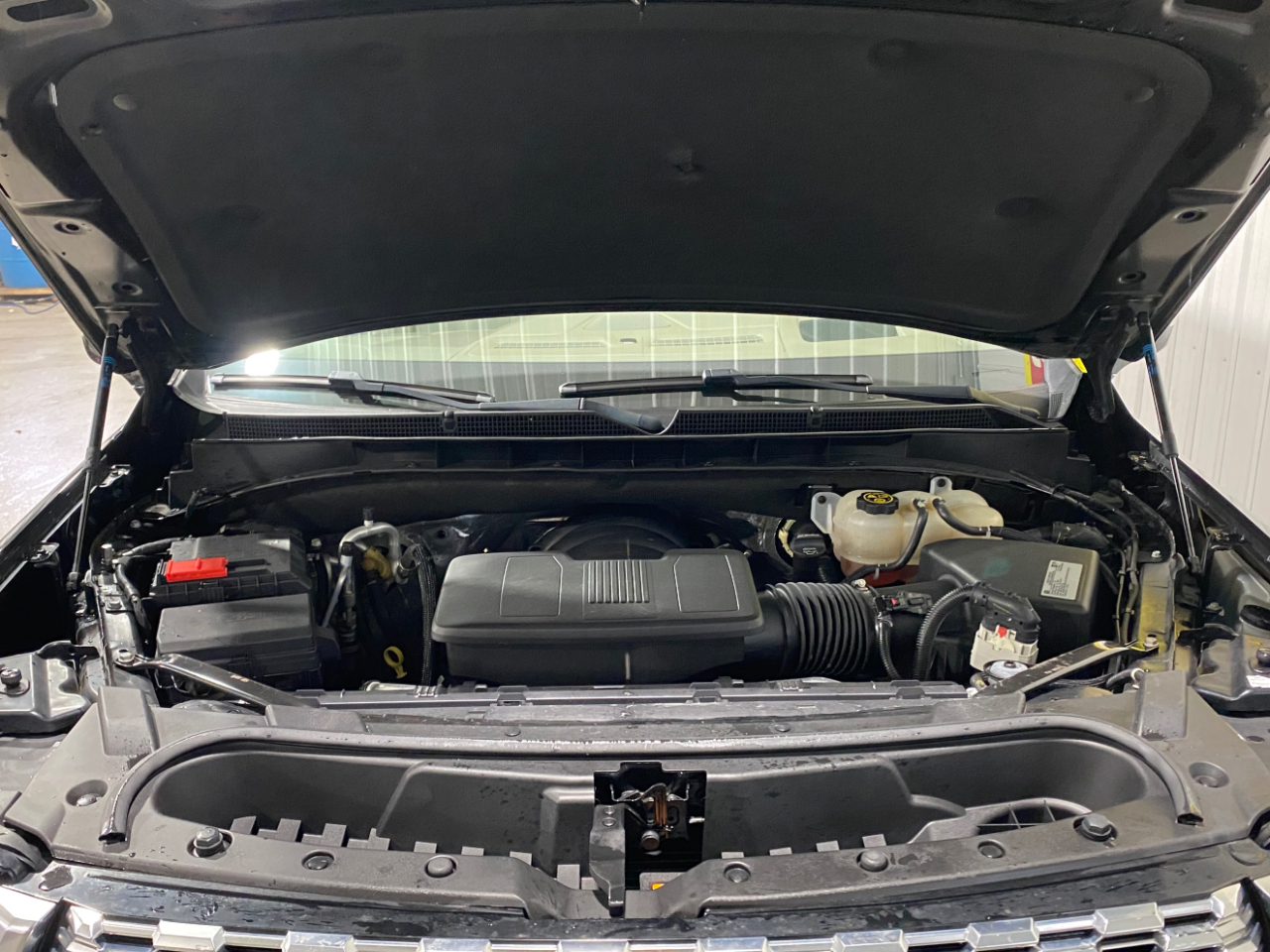 GMC Yukon Denali 4WD 2021