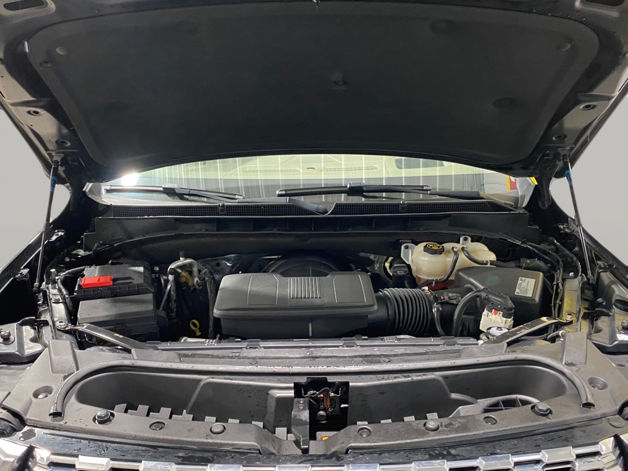 GMC Yukon Denali 4WD 2021