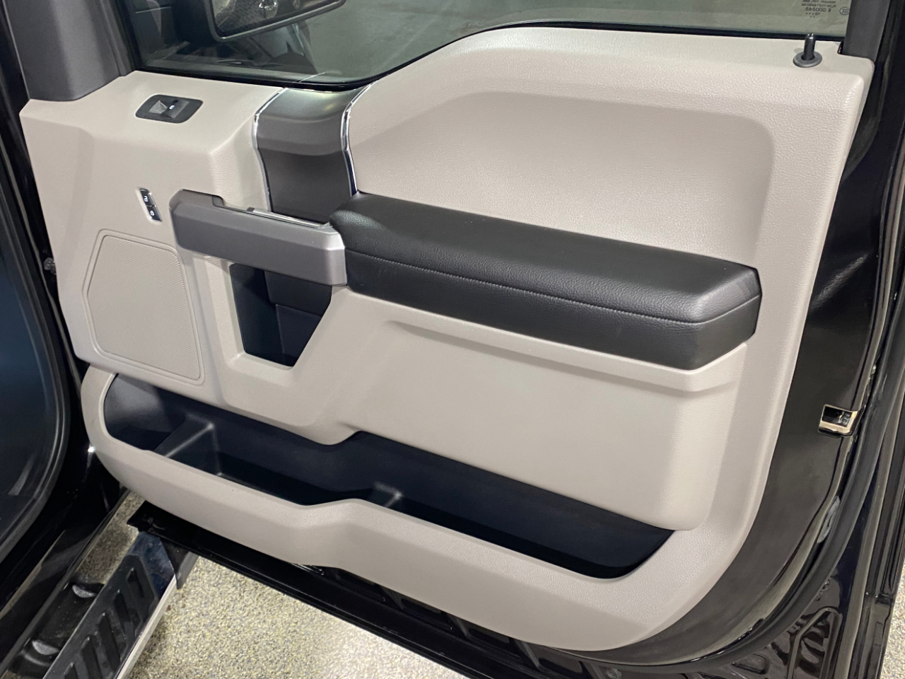 Ford F-150 XLT SuperCrew 6.5-ft. Bed 4WD 2020