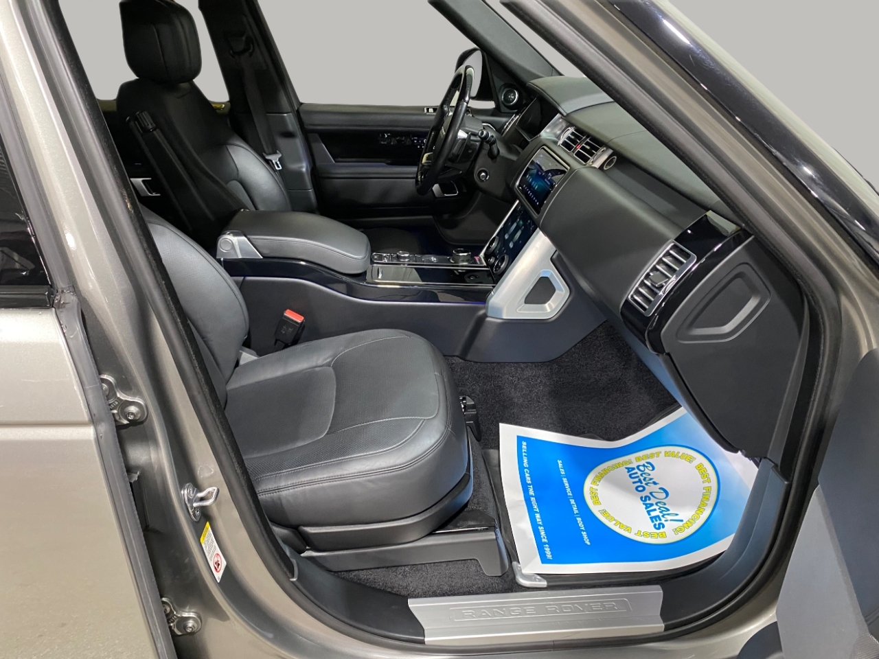 Land Rover Range Rover Supercharged 2019